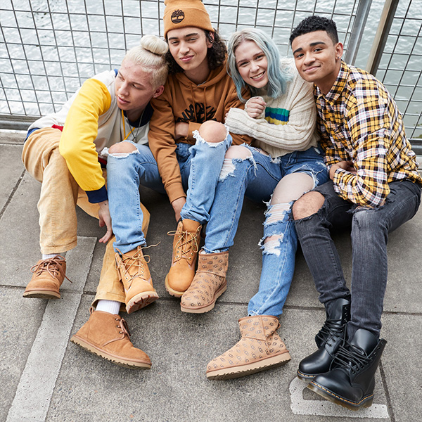 Save at Journeys icon